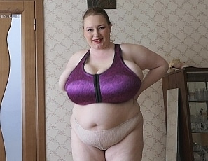 lily3/videos/219 - Boobjiggles